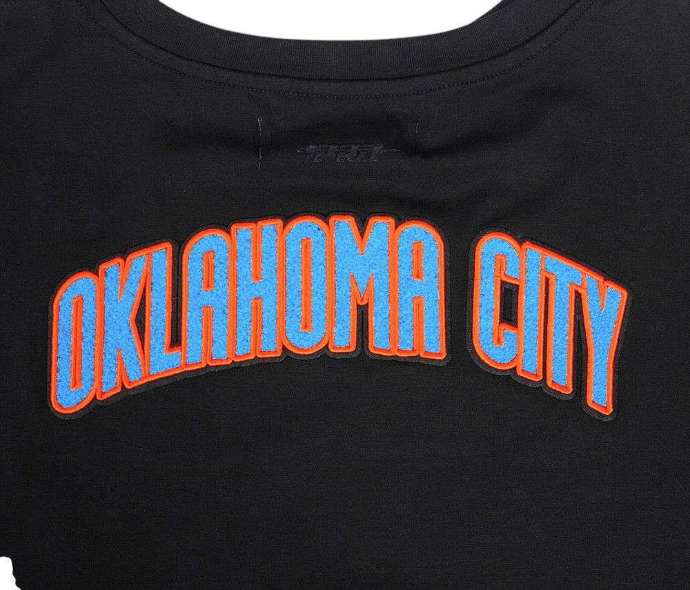 Pro Standard Women's Oklahoma City Thunder Black Classic Boxy Cropped T-Shirt product image