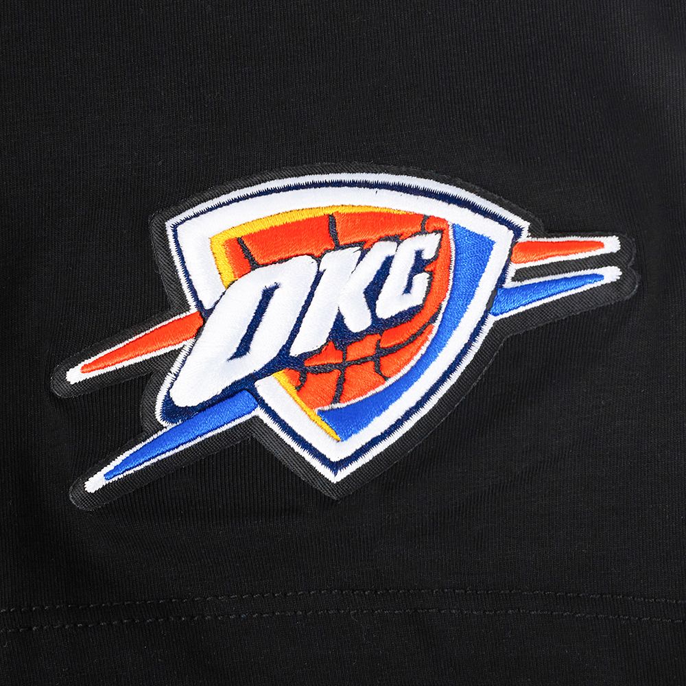 Pro Standard Women's Oklahoma City Thunder Black Classic Boxy Cropped T-Shirt product image