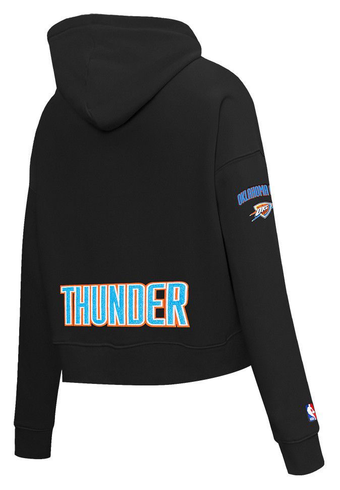 Pro Standard Women's Oklahoma City Thunder Black Classic Cropped Fleece Pullover Hoodie product image