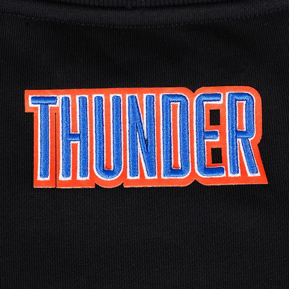 Pro Standard Women's Oklahoma City Thunder Black Classic Fleece Crewneck Sweatshirt product image