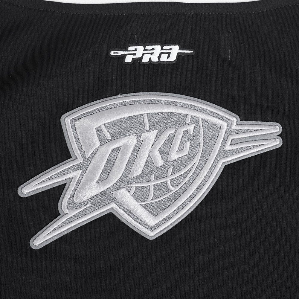 Pro Standard Women's Oklahoma City Thunder Black Reverse French Terry Pullover Hoodie product image