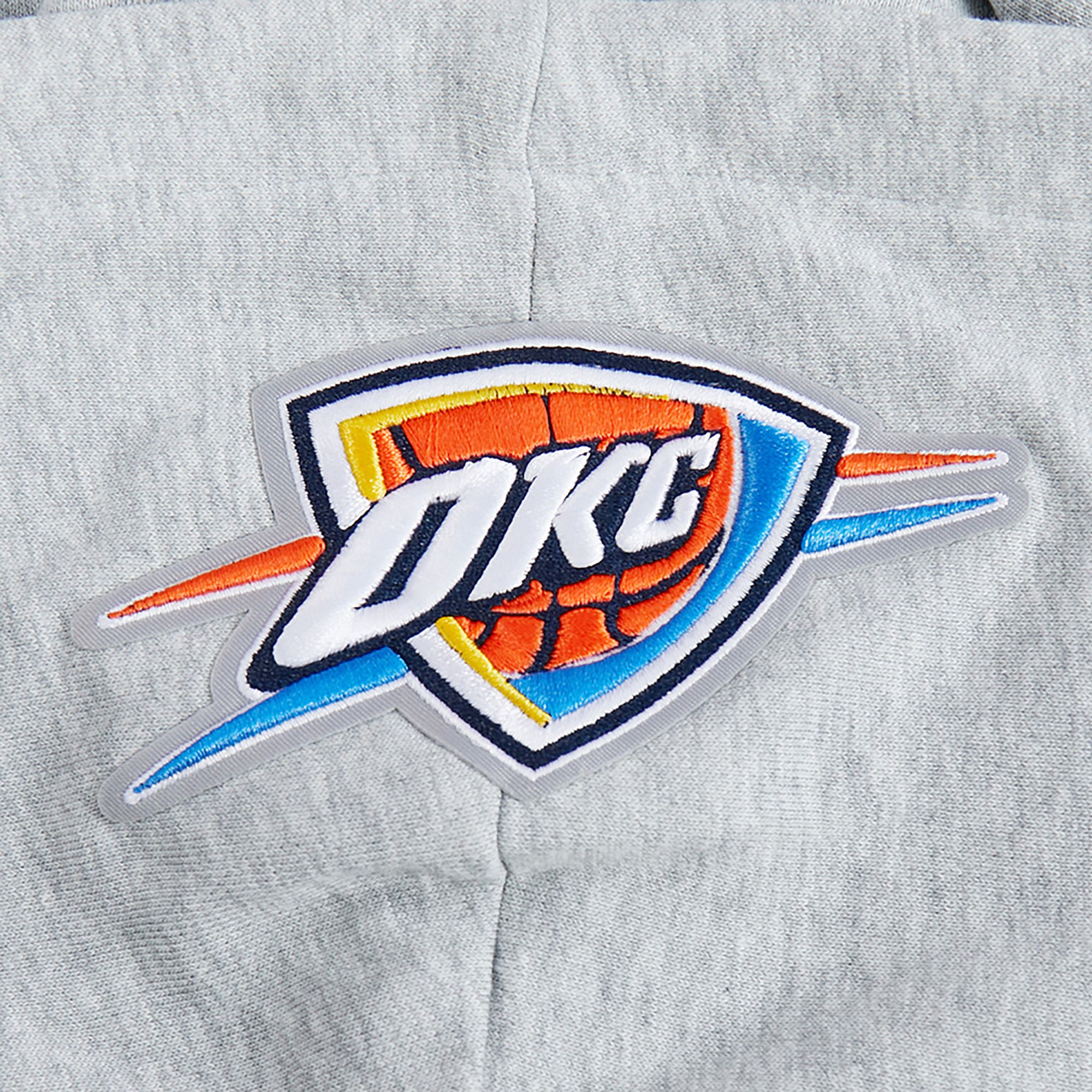 Pro Standard Women's Oklahoma City Thunder Grey Crest Emblem Hoodie product image