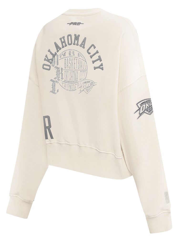 Pro Standard Women's Oklahoma City Thunder Off White Street Team Crewneck Sweatshirt product image
