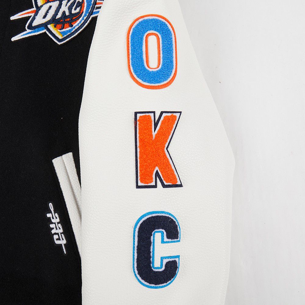 Pro Standard Boys' Oklahoma City Thunder Black Varsity Jacket product image