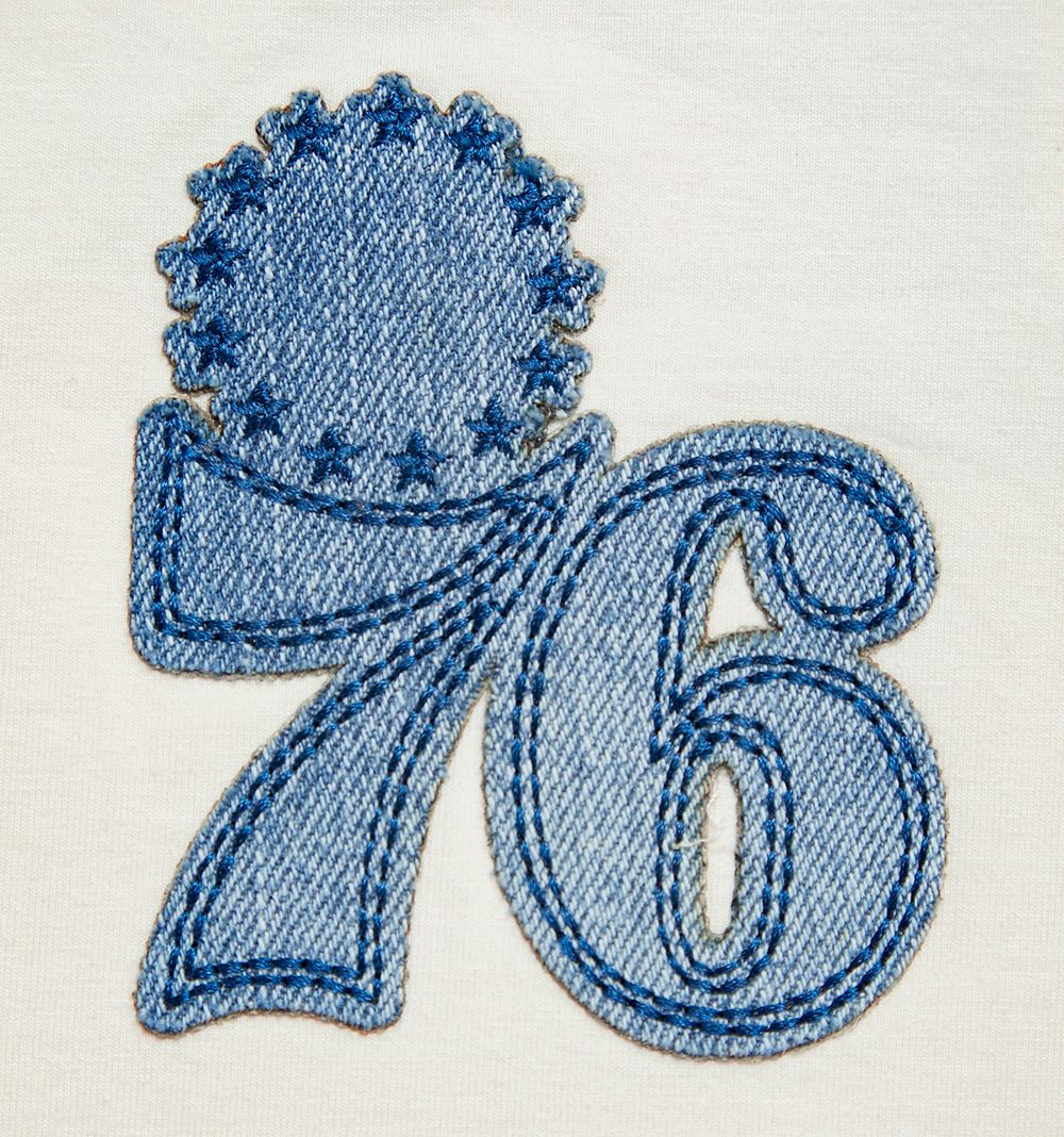 Pro Standard Women's Philadelphia 76ers Linen Varsity Blues Boxy Cropped T-Shirt product image