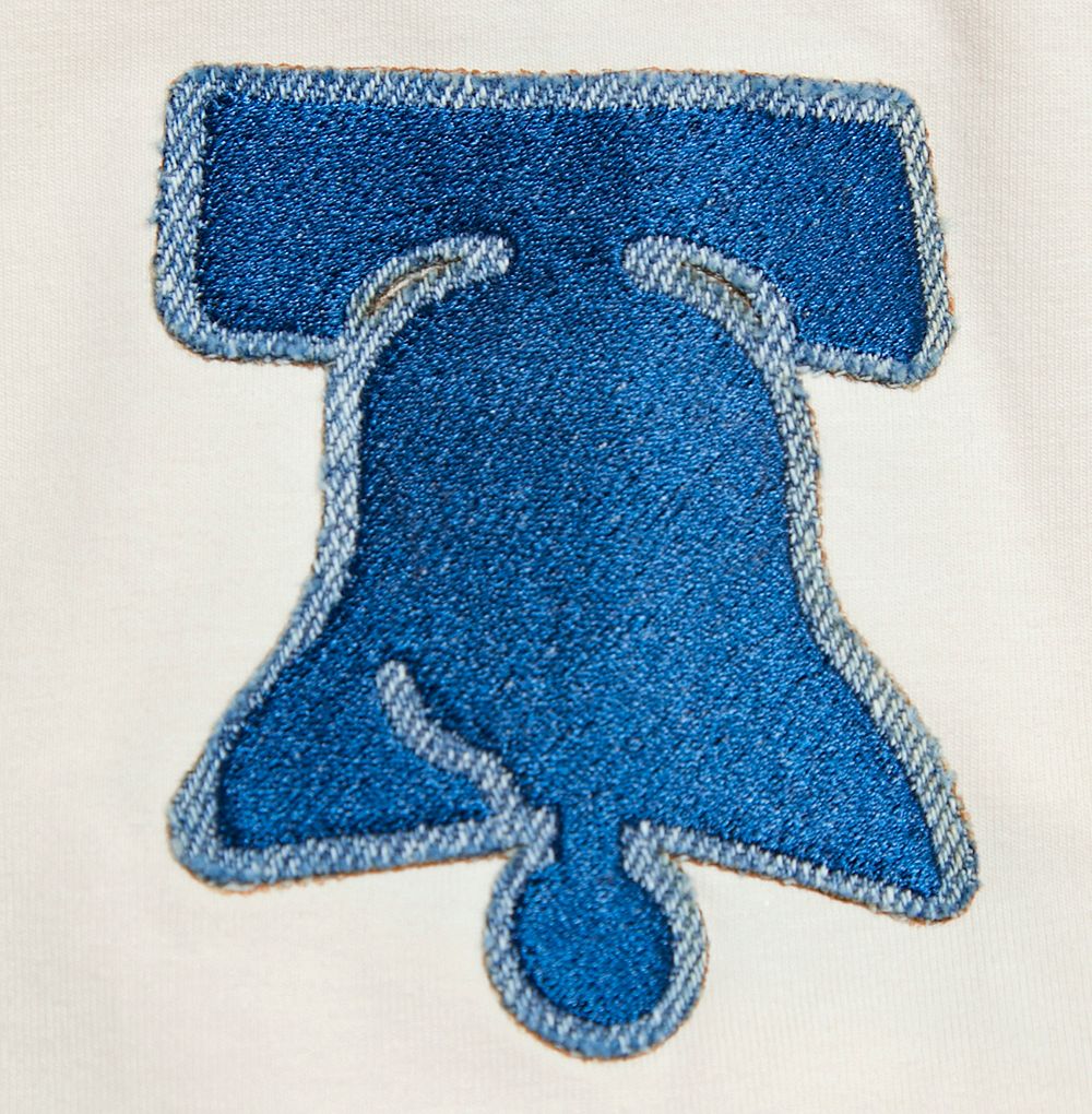 Pro Standard Women's Philadelphia 76ers Linen Varsity Blues Boxy Cropped T-Shirt product image