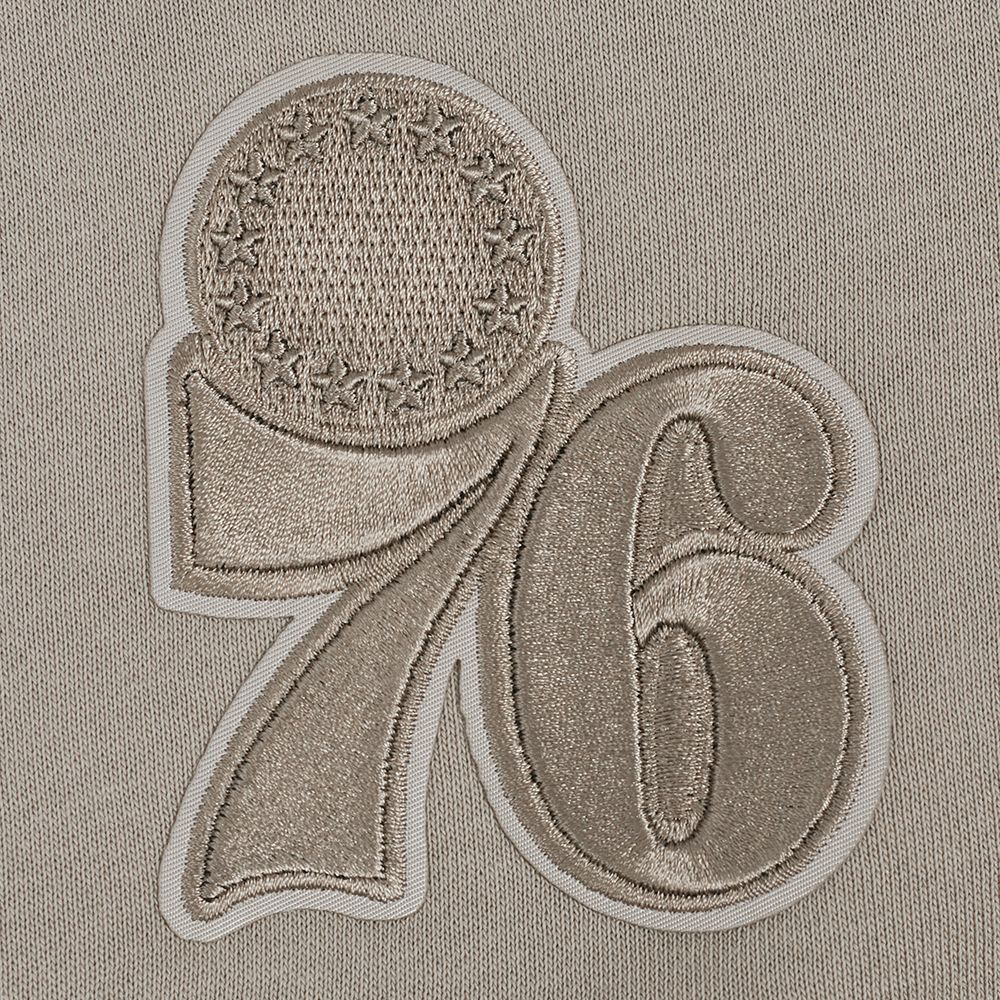 Pro Standard Women's Philadelphia 76ers Wingpsan Crewneck Sweatshirt product image