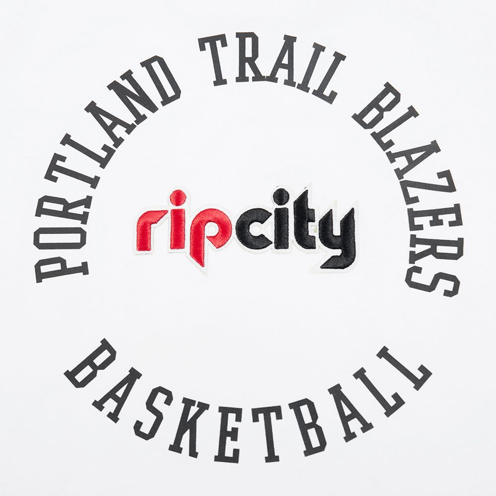 Pro Standard Women's Portland Trail Blazers White Crest Emblem Boxy T-Shirt product image