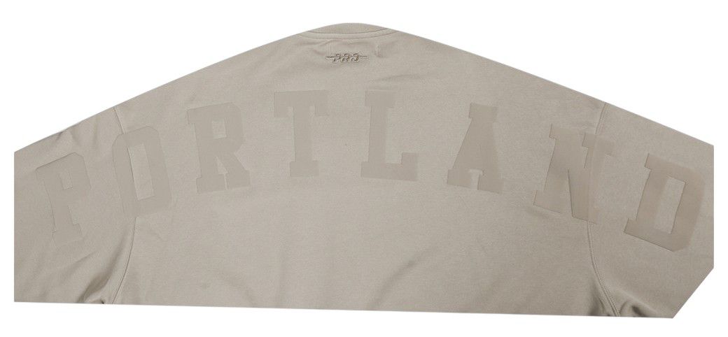 Pro Standard Women's Portland Trail Blazers Wingpsan Crewneck Sweatshirt product image