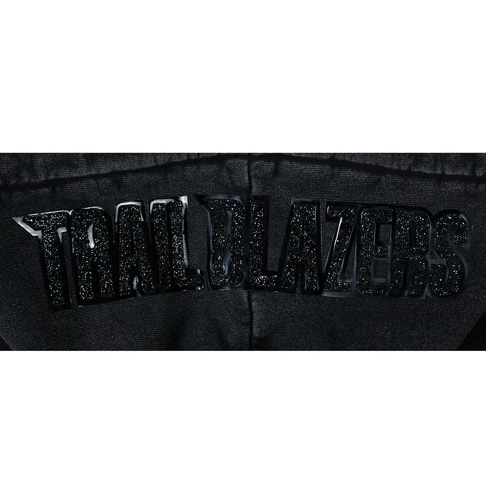 Pro Standard Women's Portland Trail Blazers Crystalline Cropped Pullover Hoodie product image