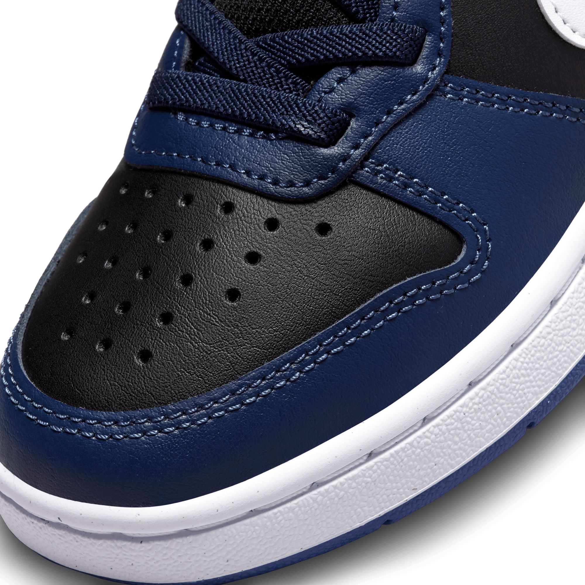 Nike Kids' Preschool Court Borough Low 2 Shoes product image
