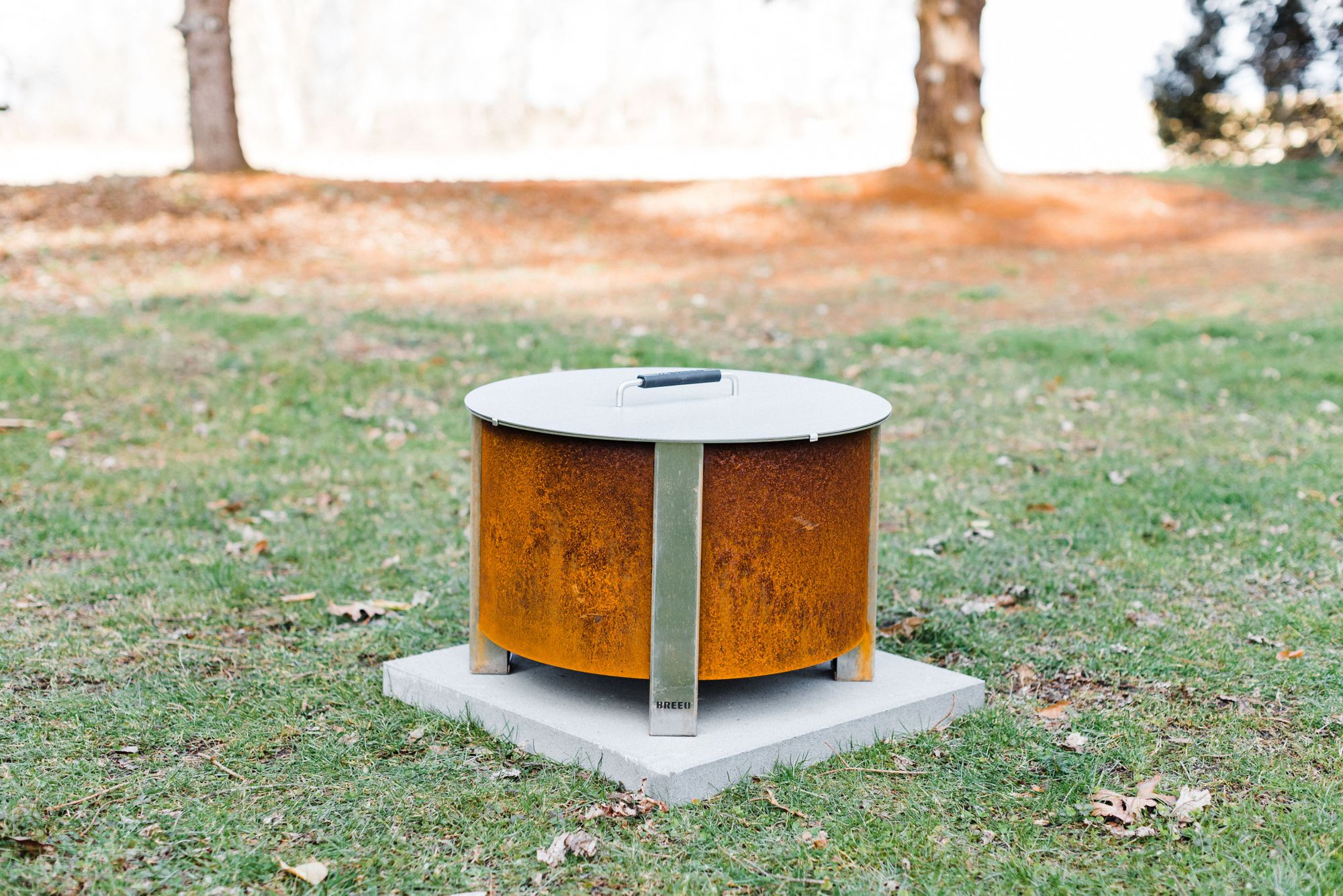 Breeo X30 Fire Pit Lid product image