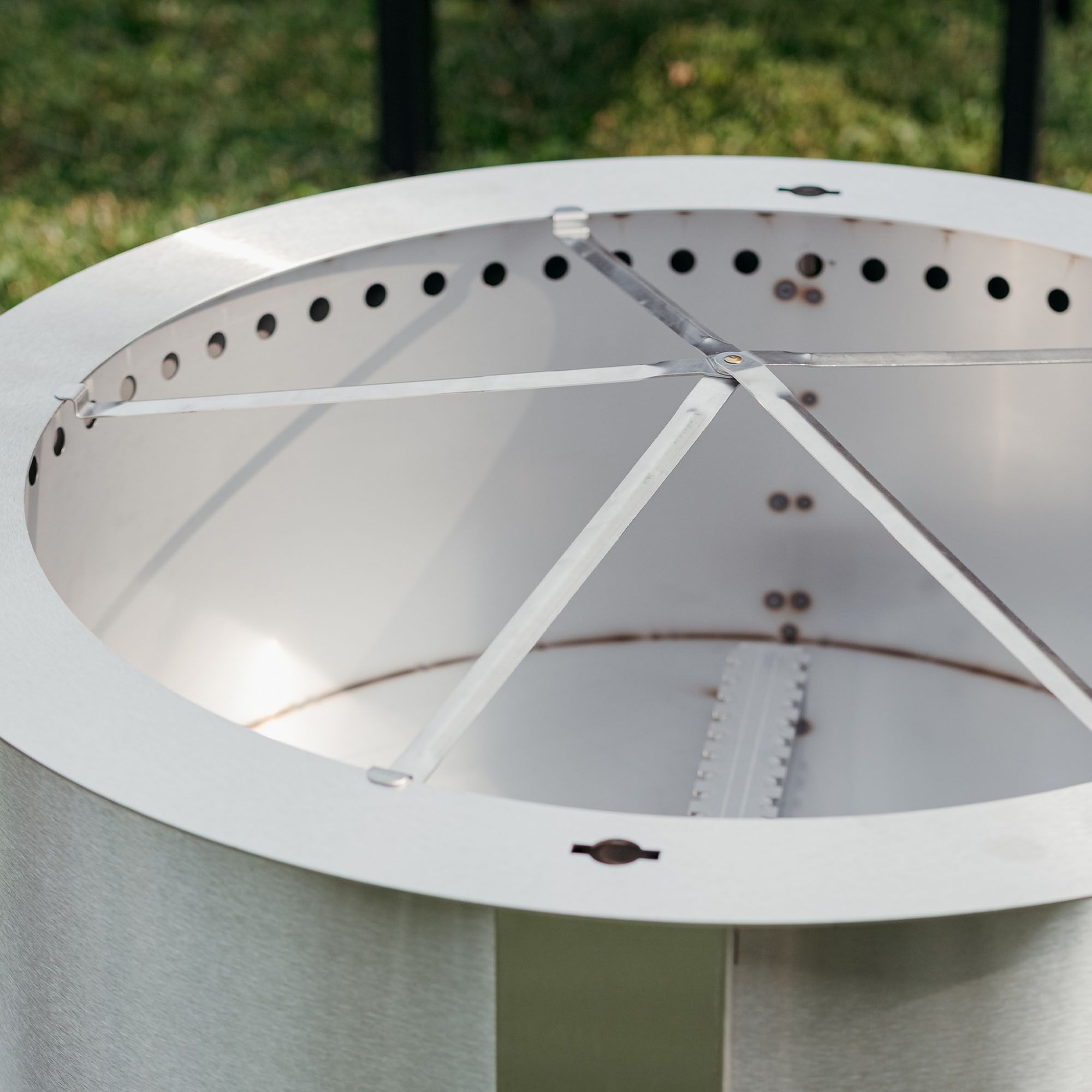 Breeo X30 Fire Pit Cover product image