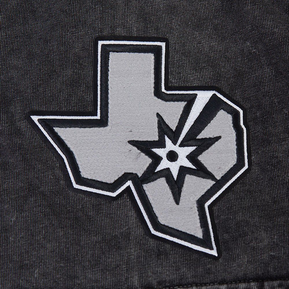 Pro Standard Men's San Antonio Spurs Black Fire And Roses Washed T-Shirt product image