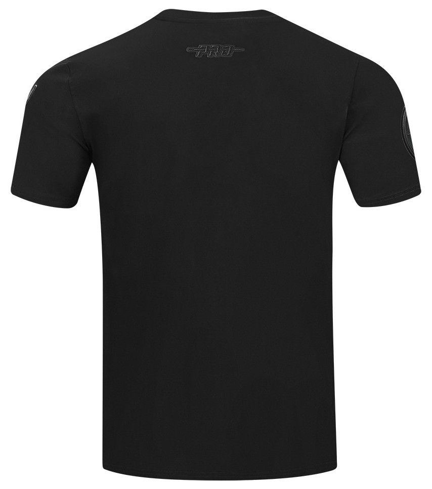 Pro Standard Men's San Antonio Spurs Black Classic Chenille T-Shirt product image