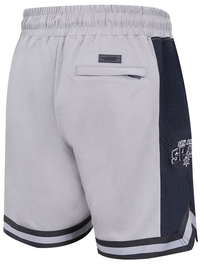 Pro Standard Men's San Antonio Spurs Gray Script Tail Fleece Shorts product image