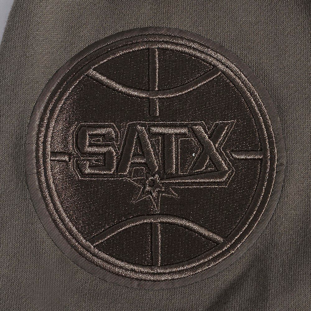 Pro Standard Men's San Antonio Spurs Taupe Neutral Fleece Shorts product image