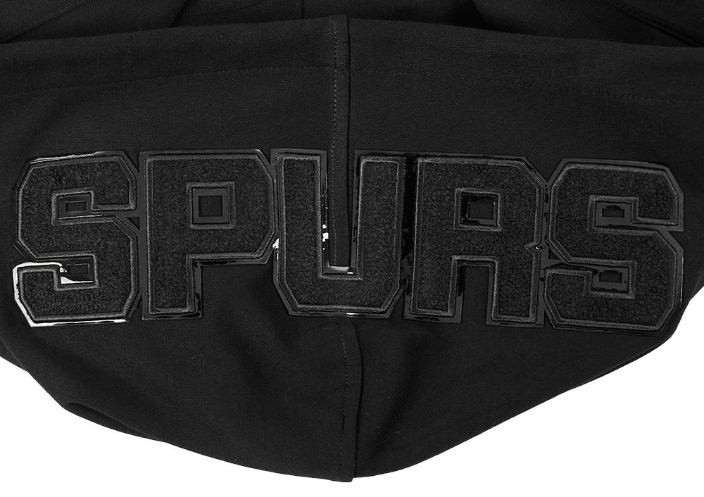 Pro Standard Men's San Antonio Spurs Black Classic Chenille Pullover Hoodie product image