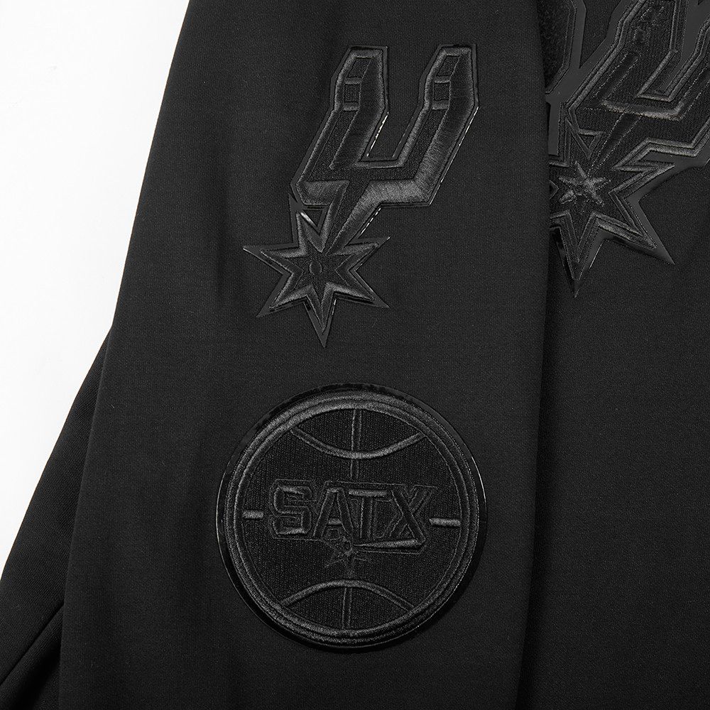Pro Standard Men's San Antonio Spurs Black Classic Chenille Pullover Hoodie product image