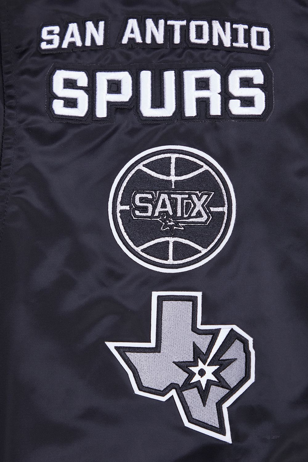 Pro Standard Men's San Antonio Spurs Black  Retro Classic Rib Satin Jacket product image