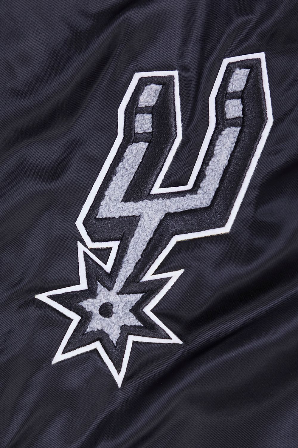 Pro Standard Men's San Antonio Spurs Black  Retro Classic Rib Satin Jacket product image