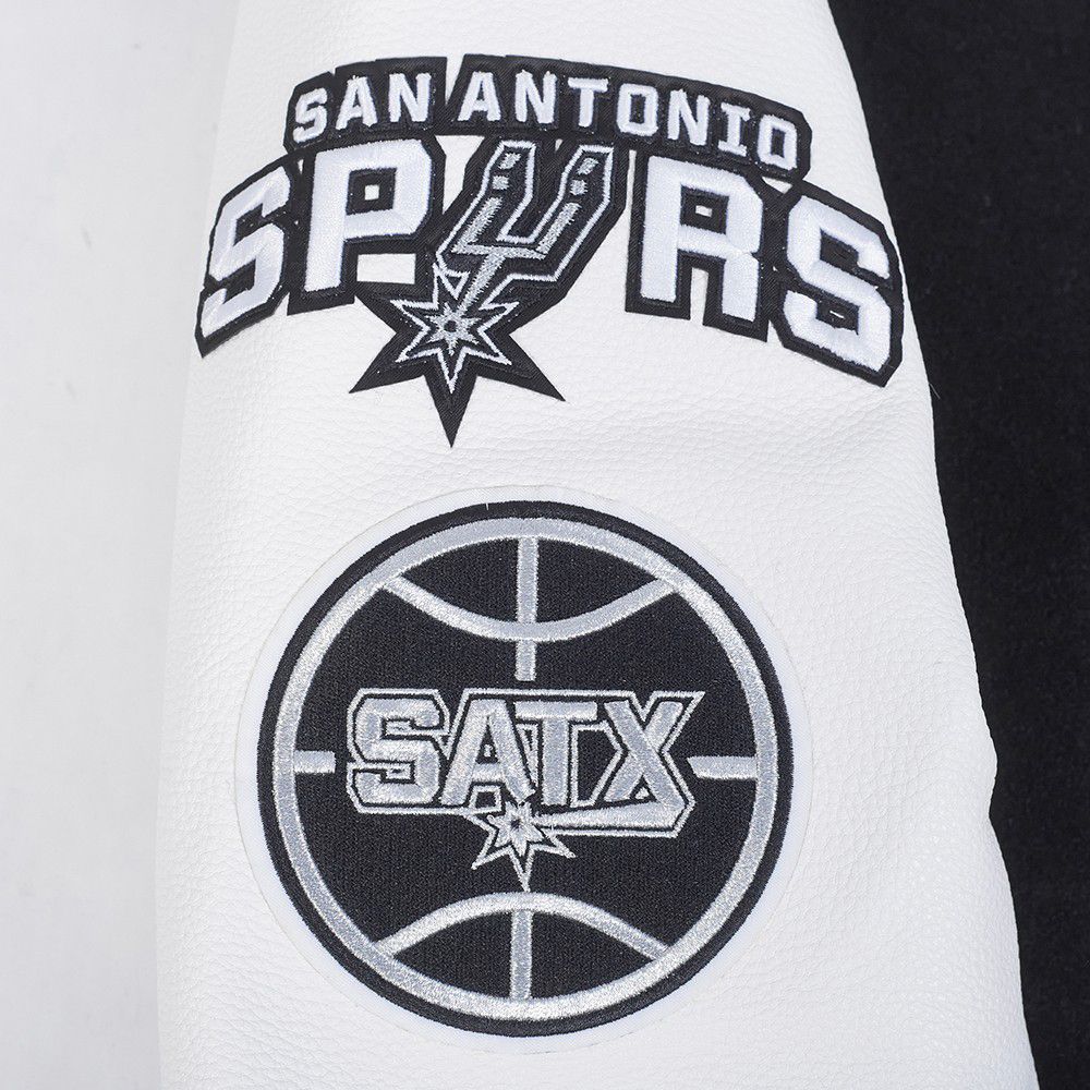 Pro Standard Men's San Antonio Spurs Black Classic Wool Varsity Jacket product image