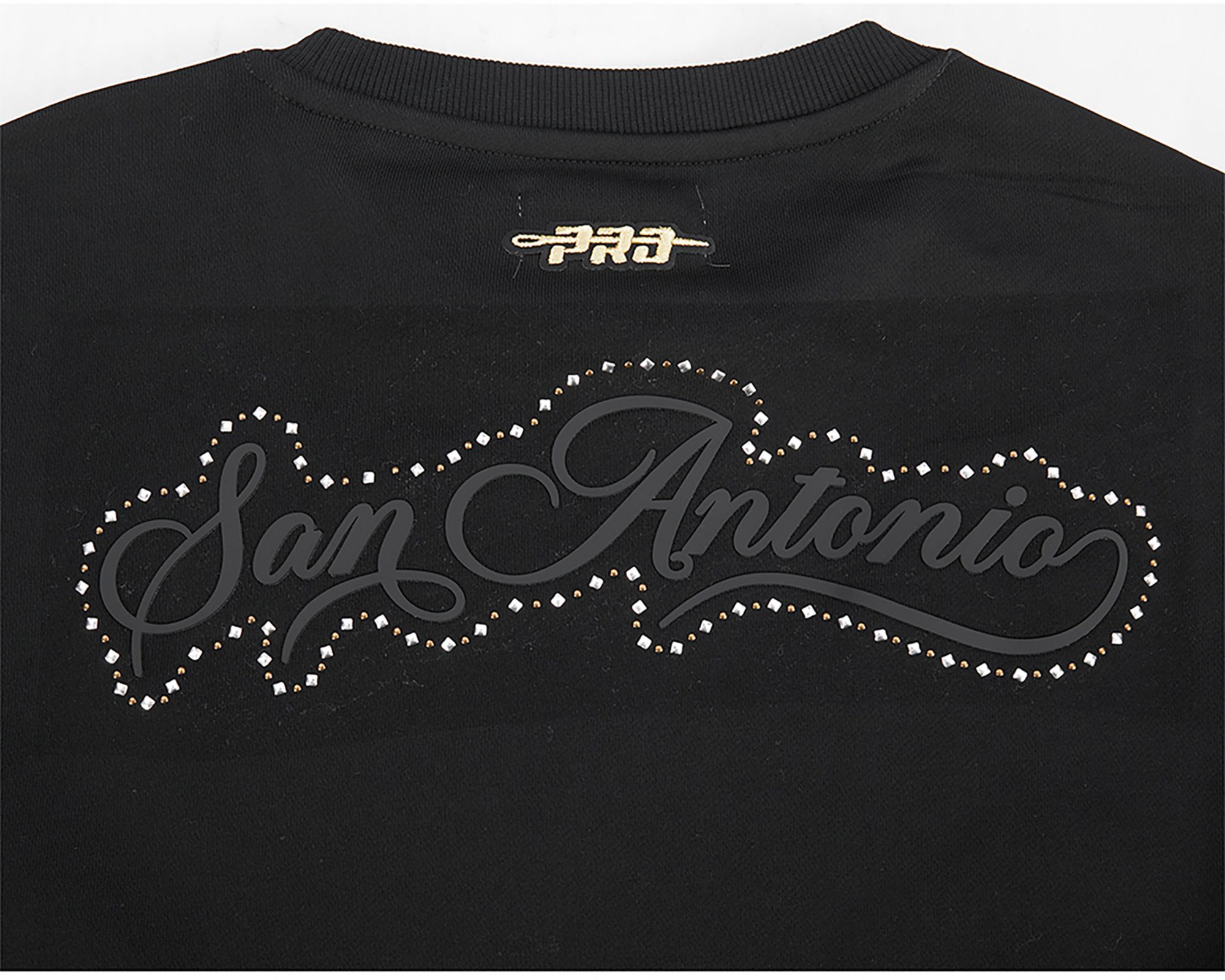 Pro Standard Women's San Antonio Spurs Black Renegade Boxy Long Sleeve Shirt product image