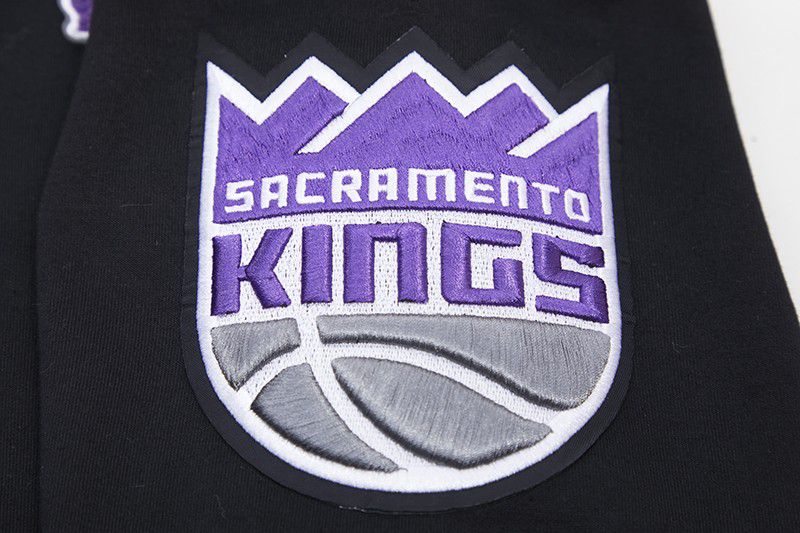 Pro Standard Men's Sacramento Kings Black Classic Chenille Full-Zip Hoodie product image