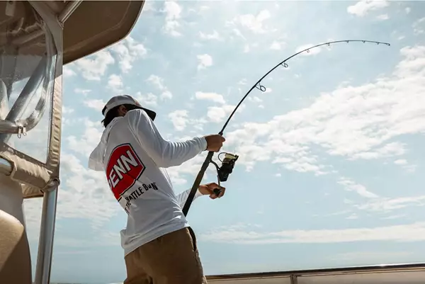 PENN Battle III Spinning Fishing Reel : : Sports, Fitness &  Outdoors