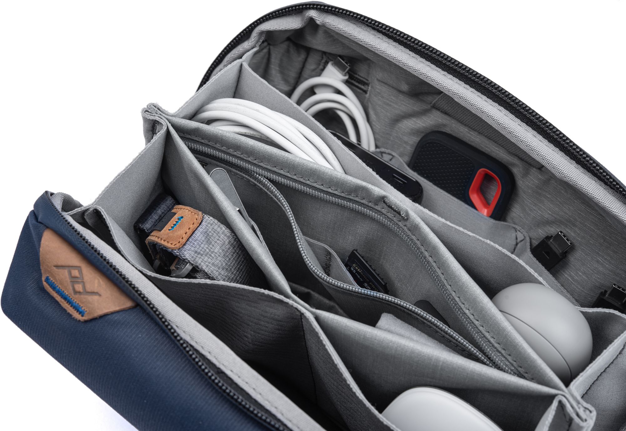 Peak Design Tech Pouch product image