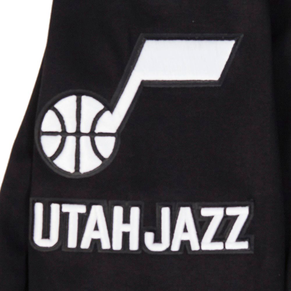 Pro Standard Men's Utah Jazz Black Classic Chenille Full-Zip Hoodie product image