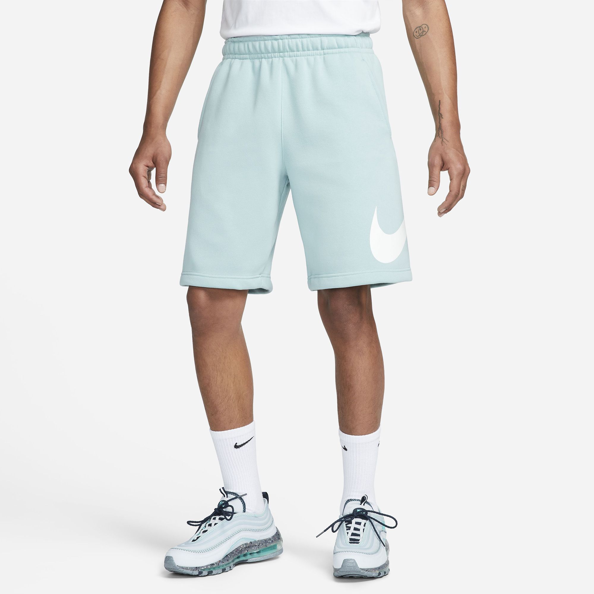 Nike Men's Sportswear Club Graphic Shorts