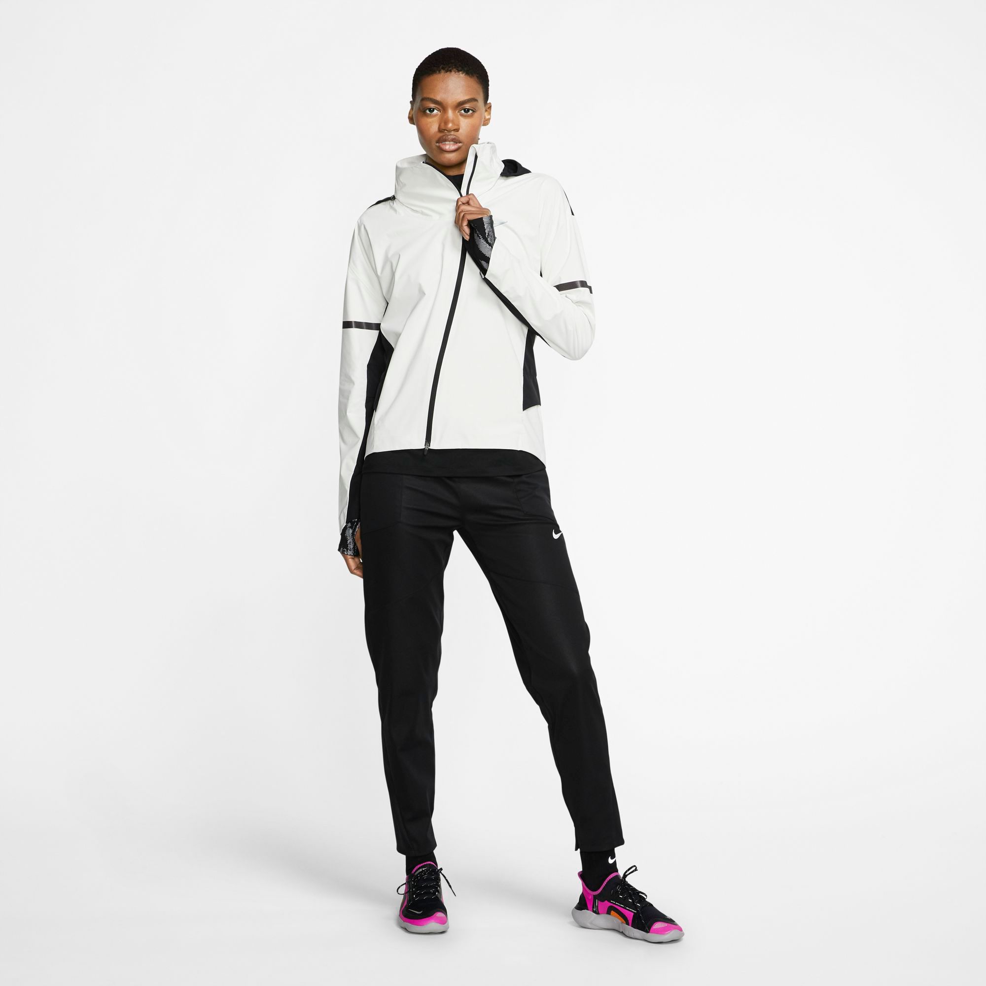 nike women's zonal aeroshield hooded running jacket