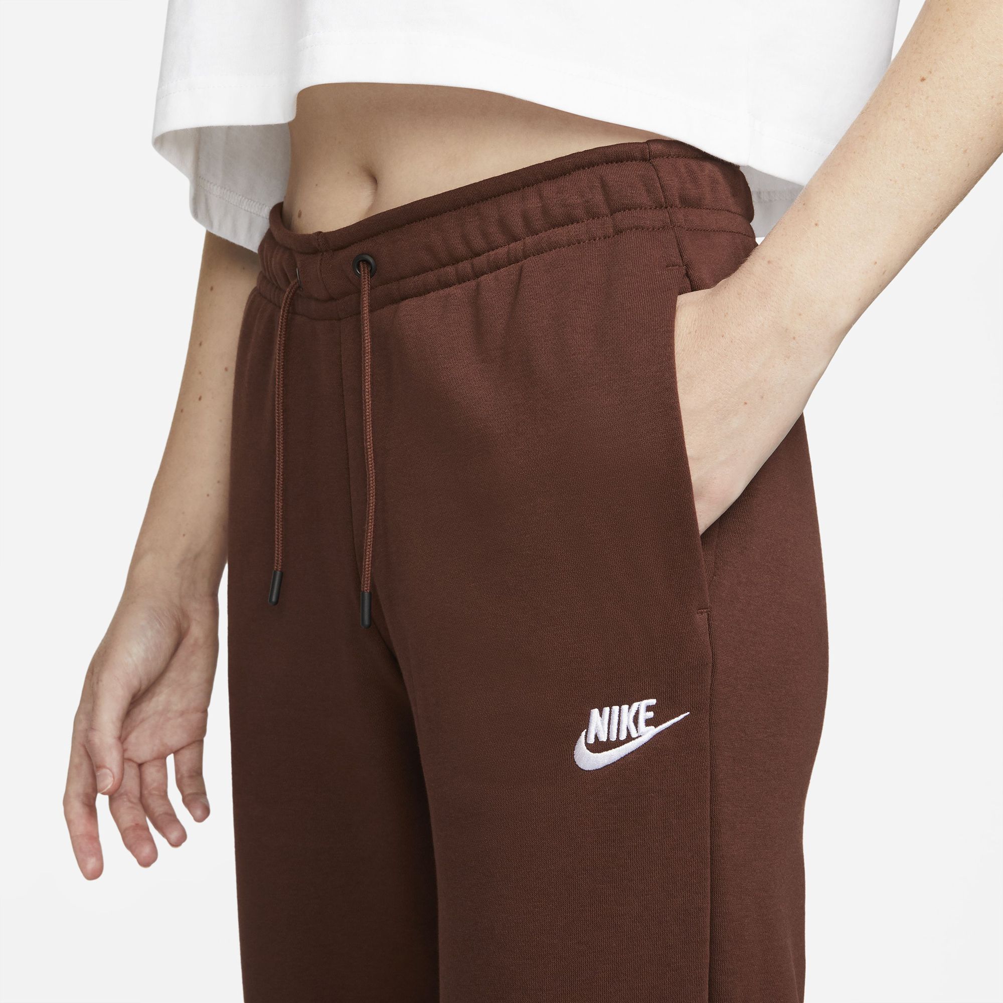 Nike Women's Sportswear Essential Fleece Pants
