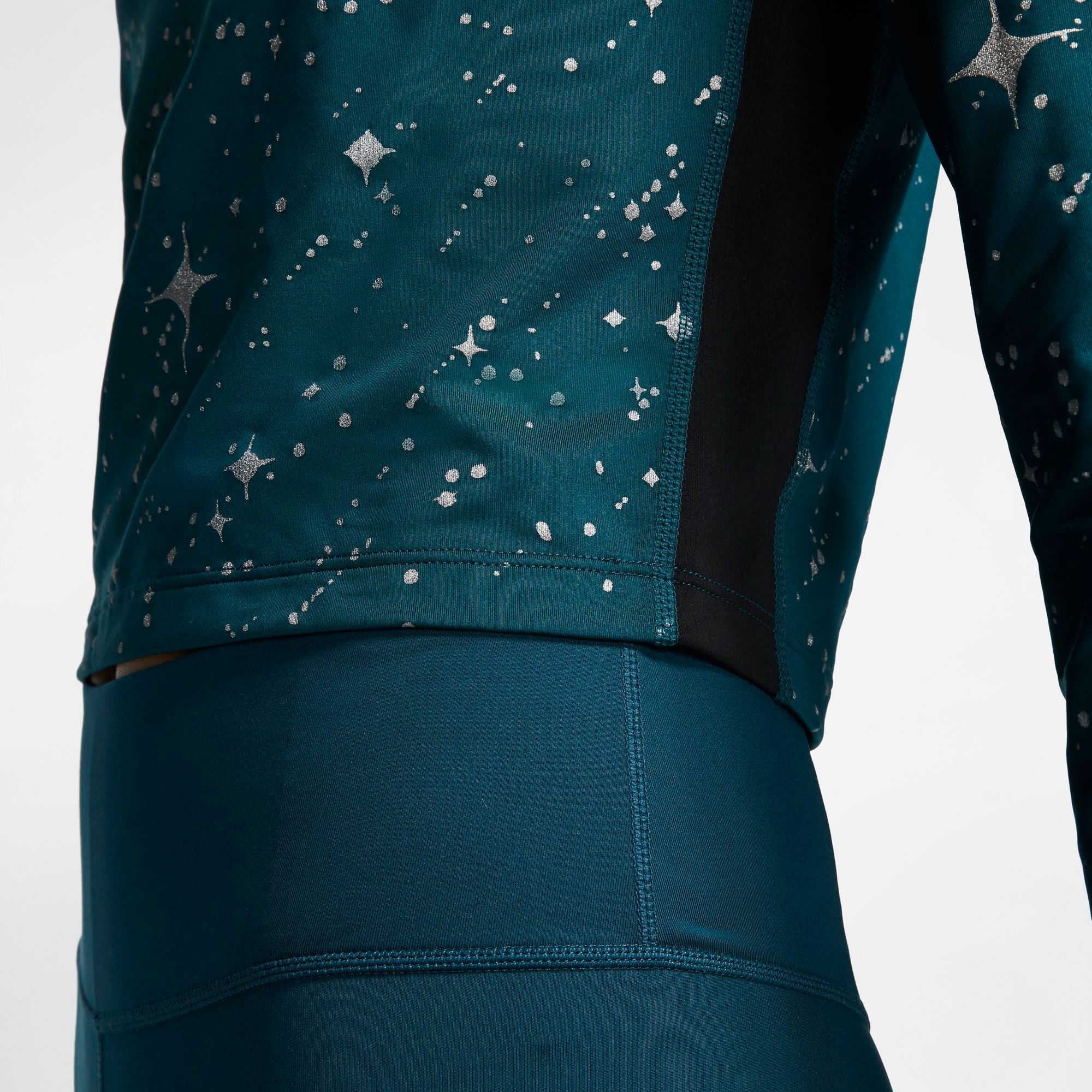 nike pro warm starry night