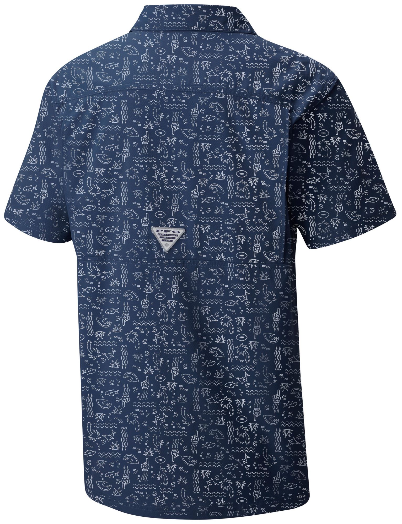 Columbia Men's Tennessee Titans Blue Slacktide Short Sleeve Shirt product image