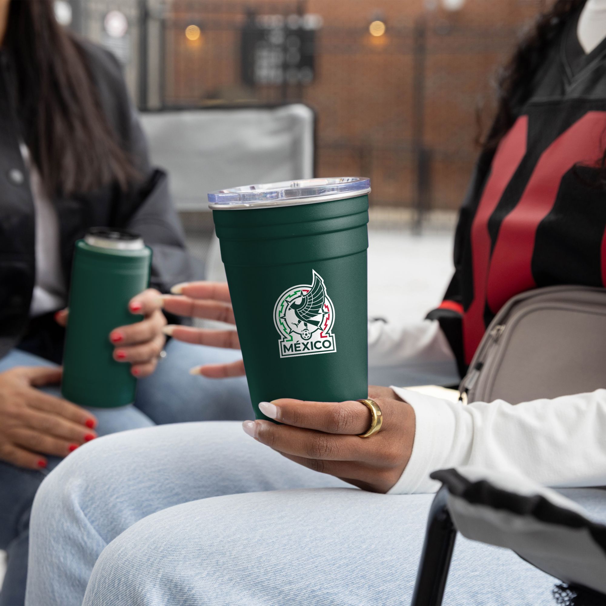 Logo 2026 World Cup Mexico Hunter 22 oz. Travel Mug product image
