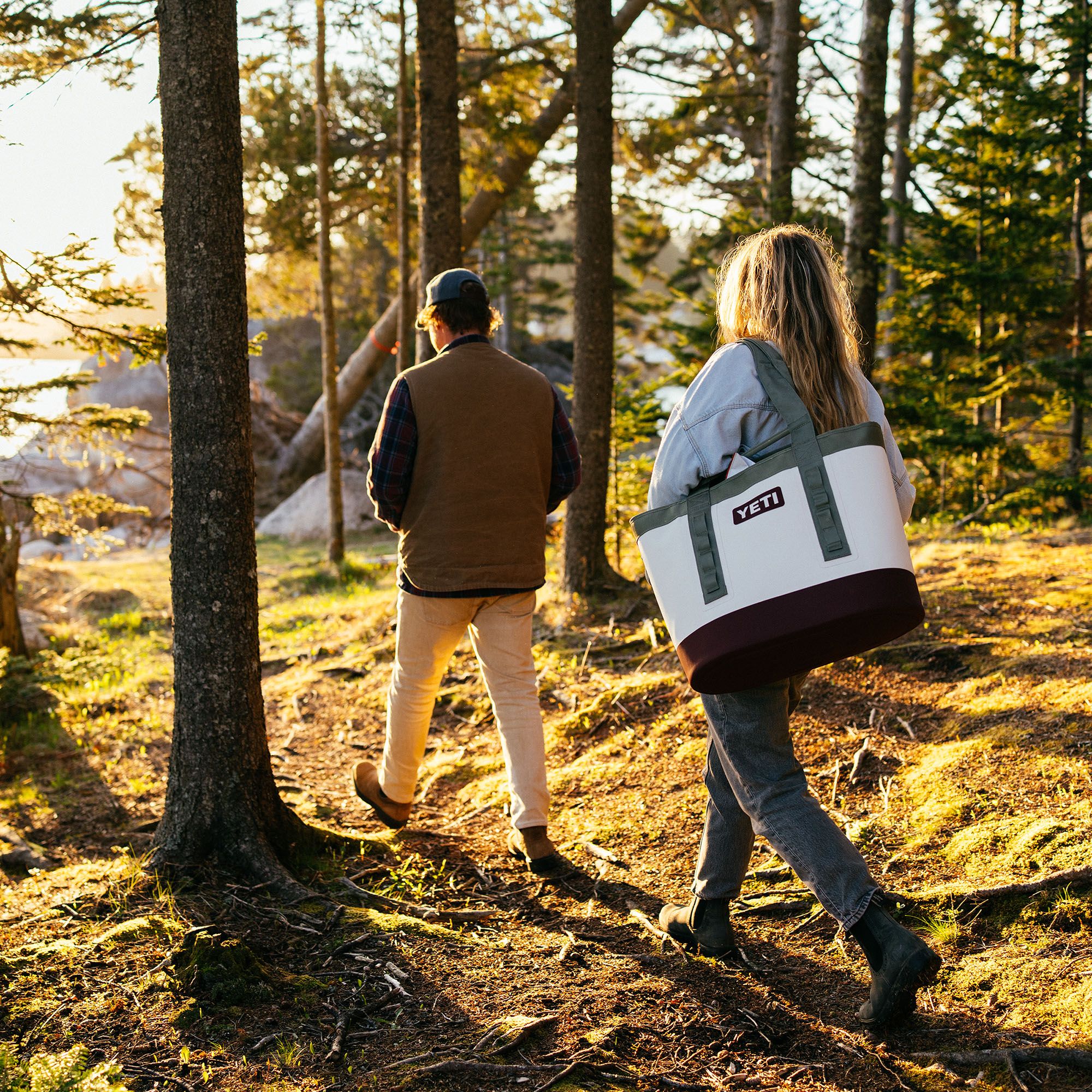 YETI Camino 35 Carryall 2.0 Tote Bag product image