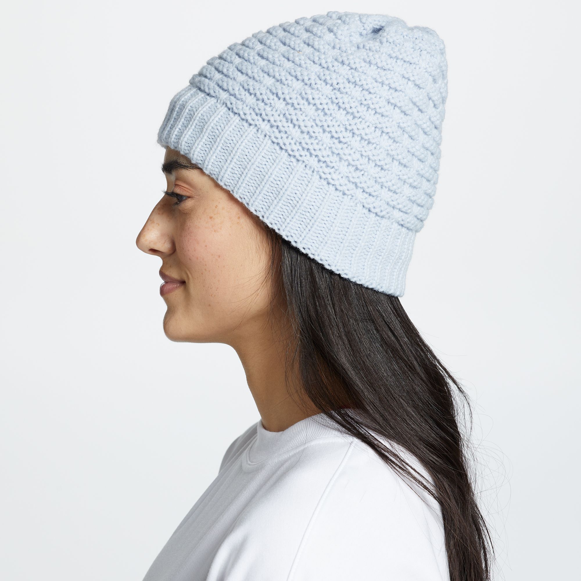 Northeast Outfitters Women's Bead Stitch Beanie product image