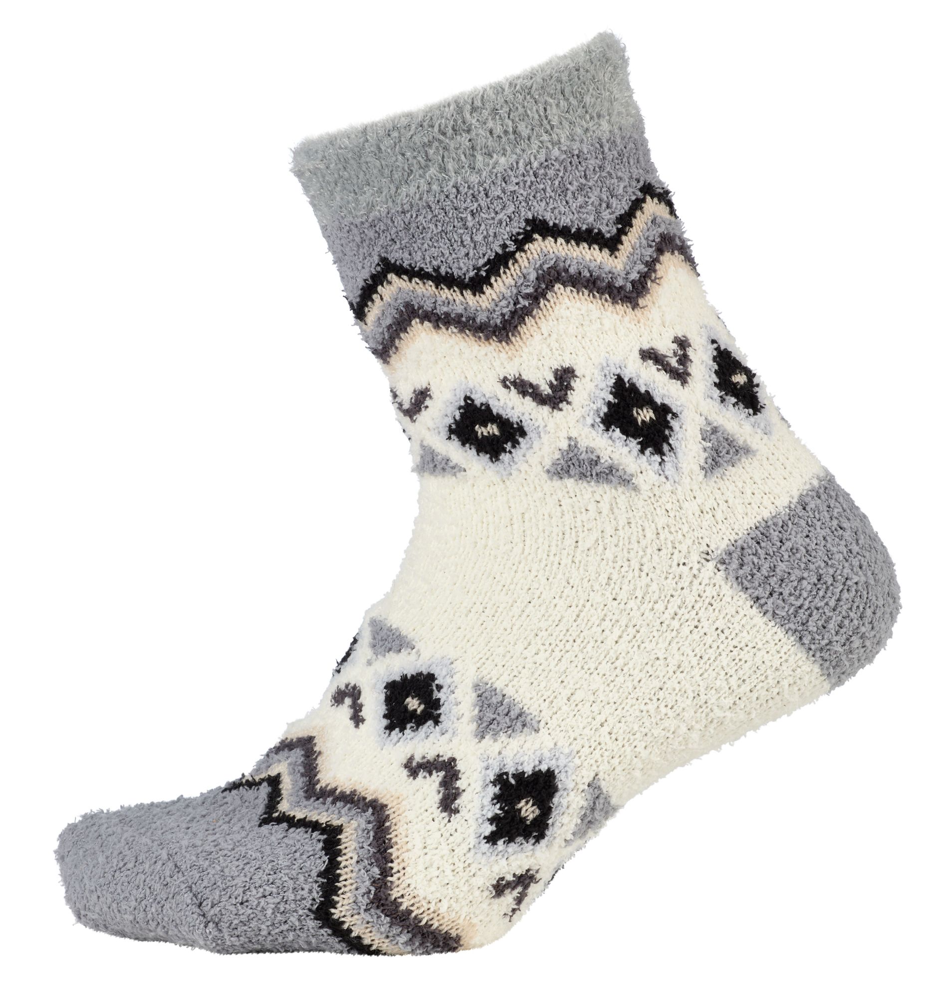 Northeast Outfitters Cozy Cabin Women's Diamond Socks product image