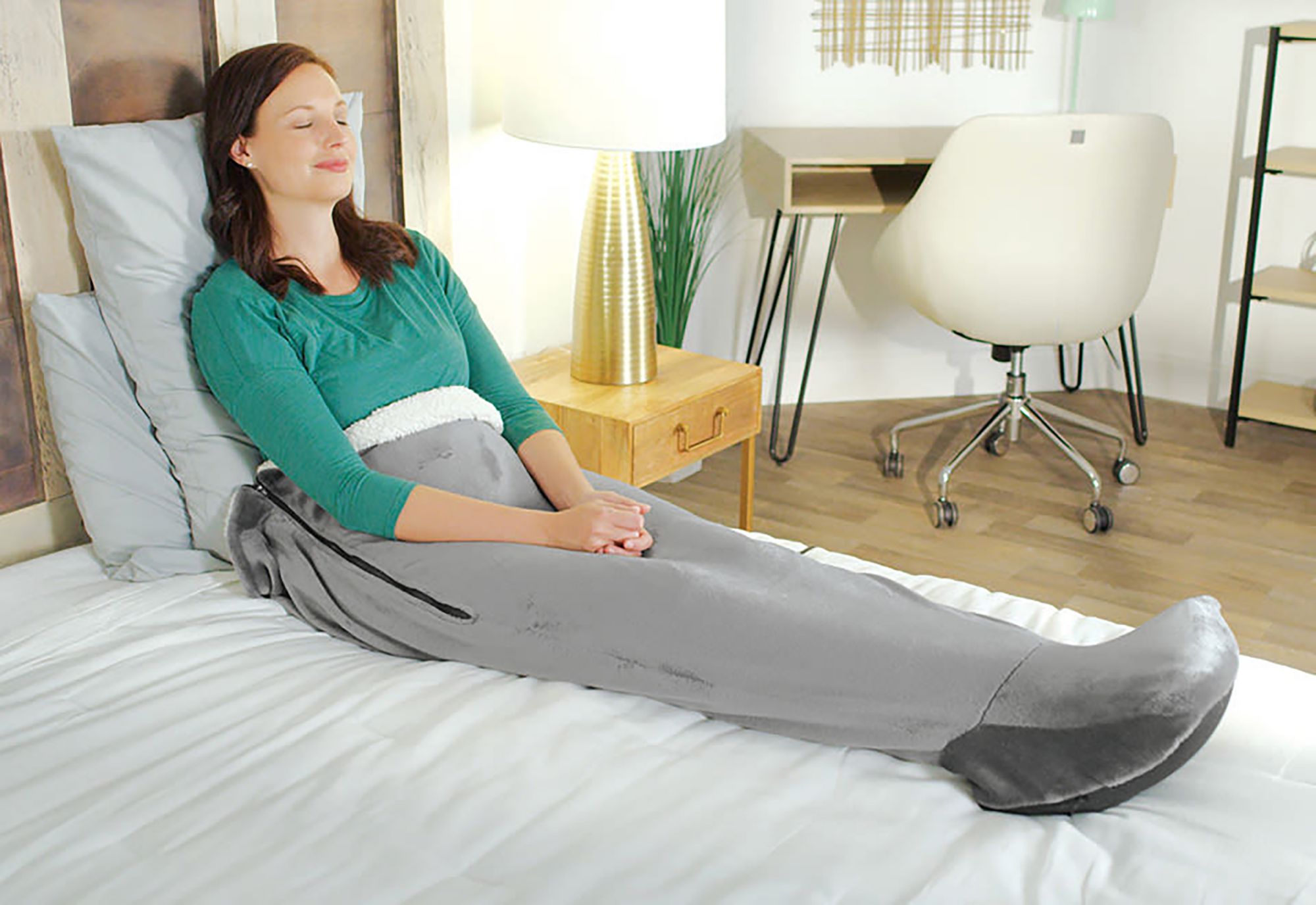 Sharper Image Calming Cozy Massaging Heat Wrap