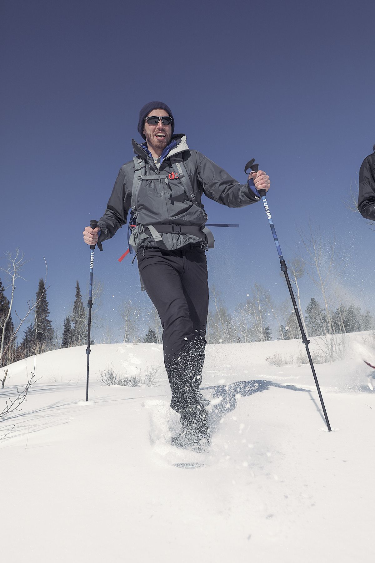 Yukon Charlie's Adult Advanced Snowshoe Kit product image