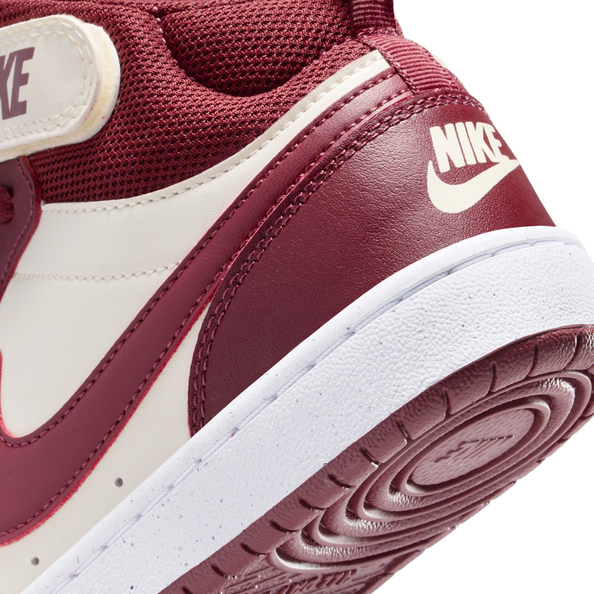 Nike Kids' Grade School Court Borough Mid 2 Shoes product image