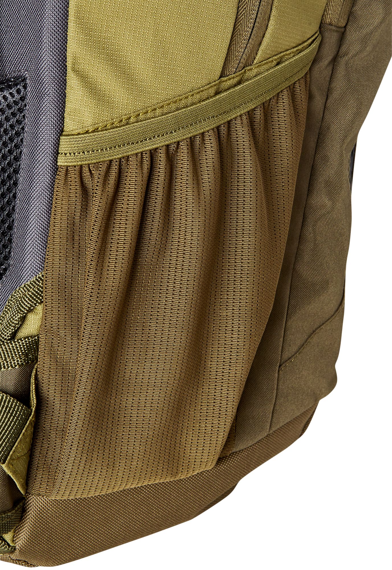 Quest 2L Hydration Pack product image