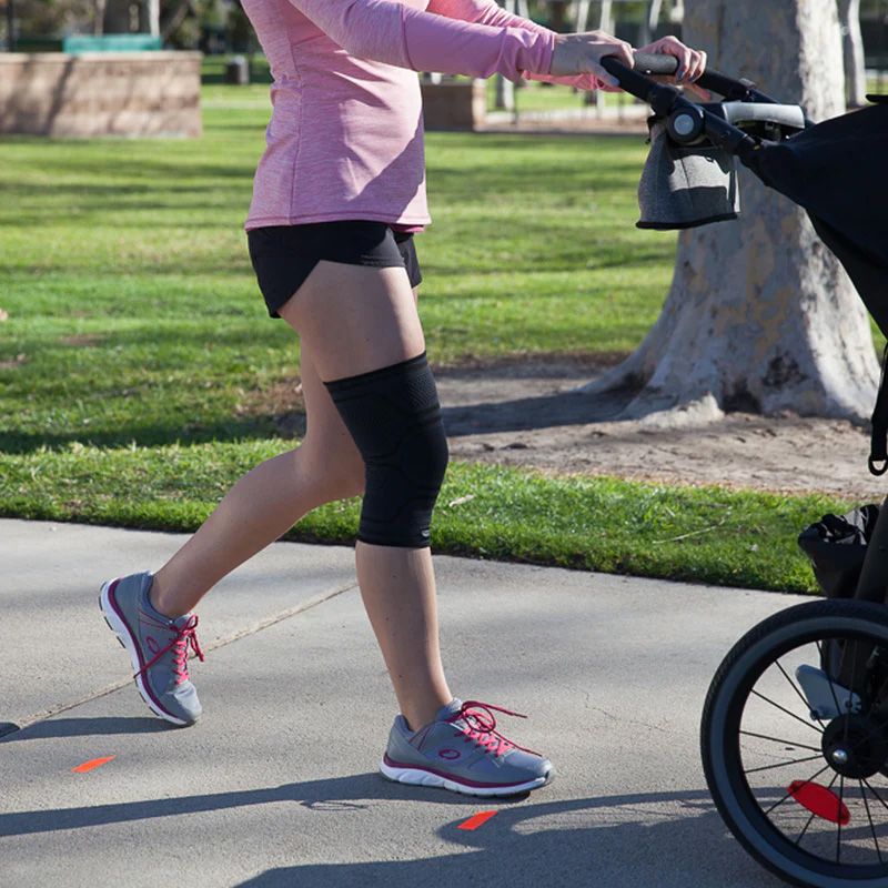 Copper Fit Elite Ice Recovery Knee Brace product image