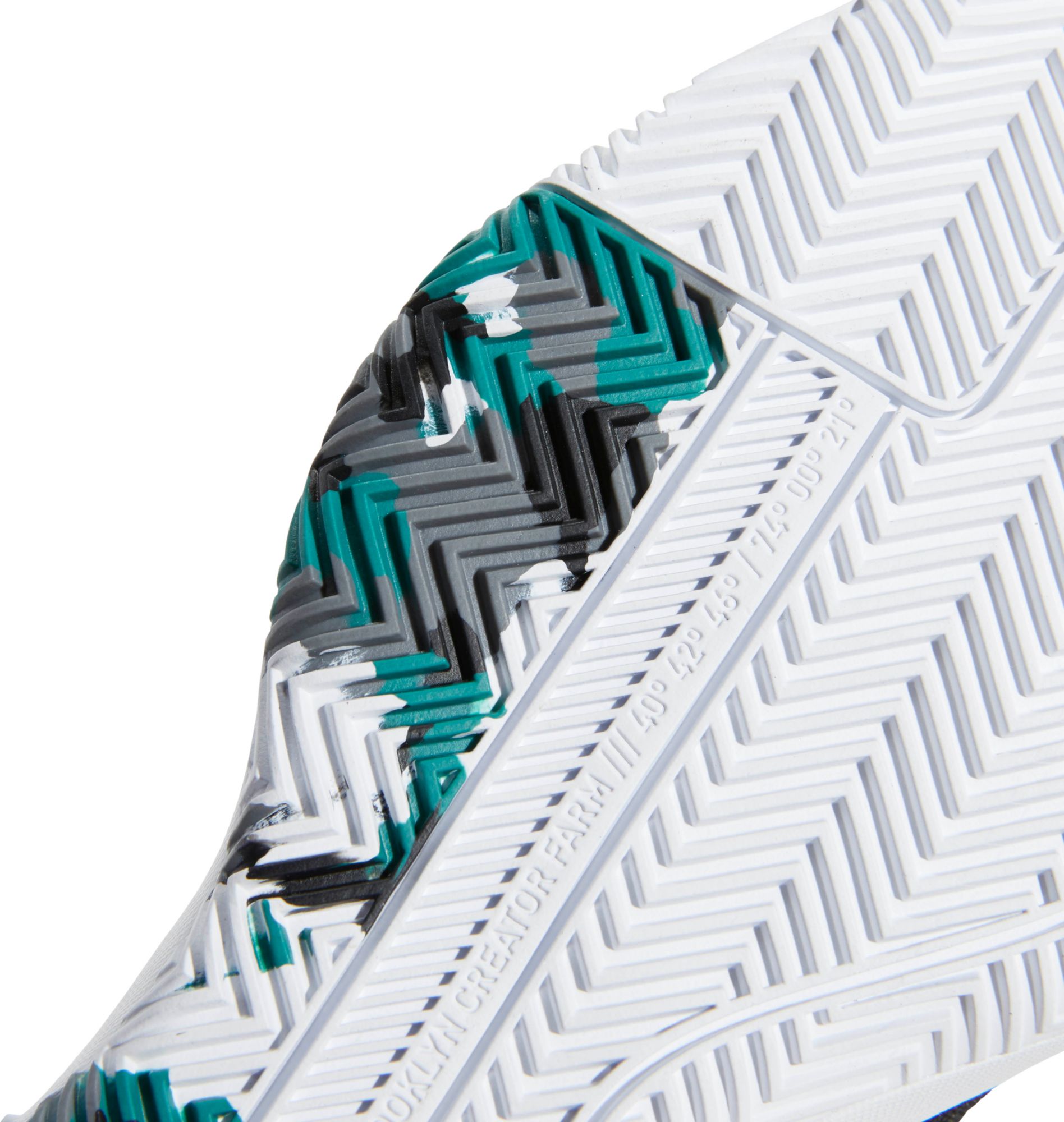 adidas Kids' Grade School Pro Vision Basketball Shoes product image