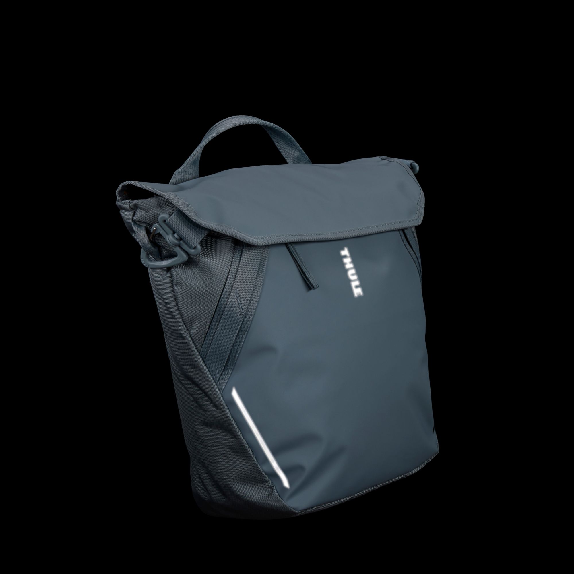 Thule Chasm 22L Courier with InLock product image