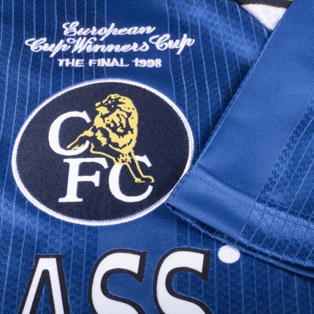 Chelsea FC 1998 Vintage Home Kit product image