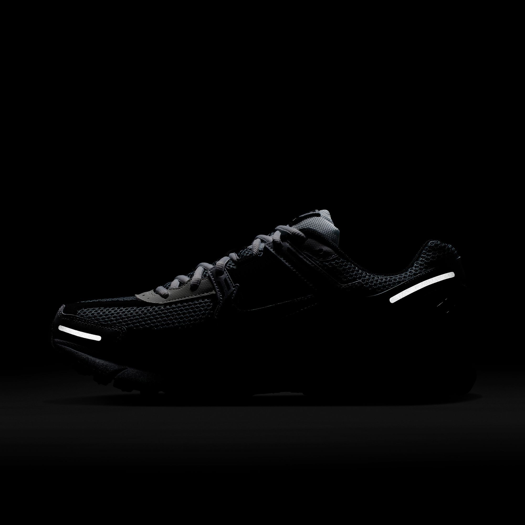 Nike Men's Zoom Vomero 5 Shoes product image