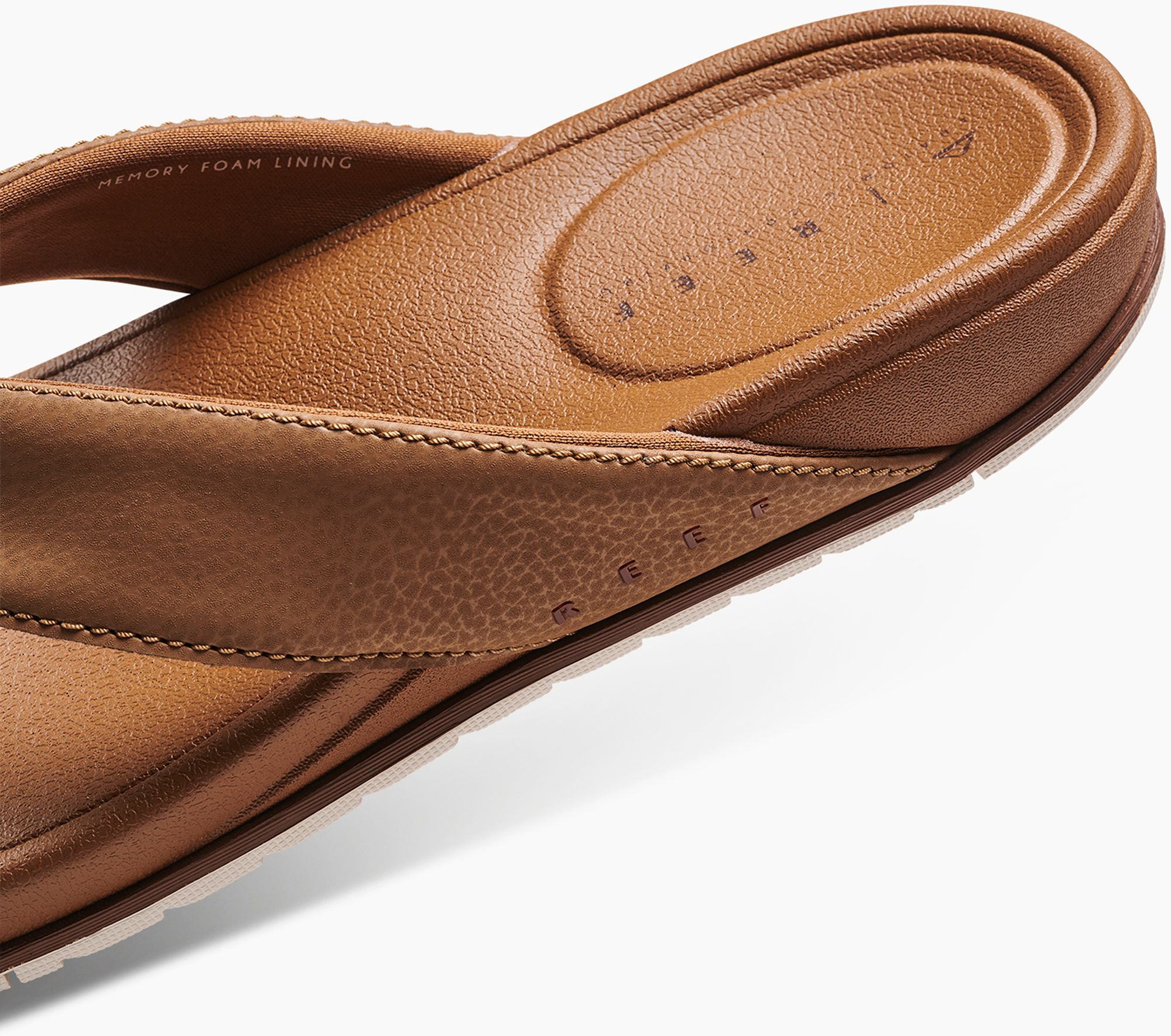 Reef Men's Cushion Bonzer Flip Flop product image